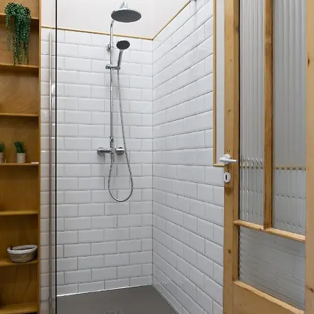 Harbour View Lofts *