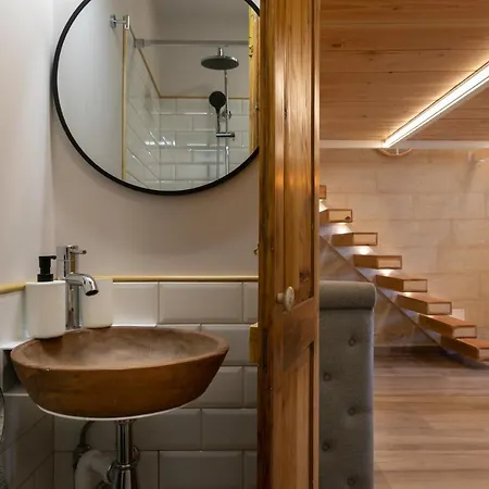 Harbour View Lofts شقة *